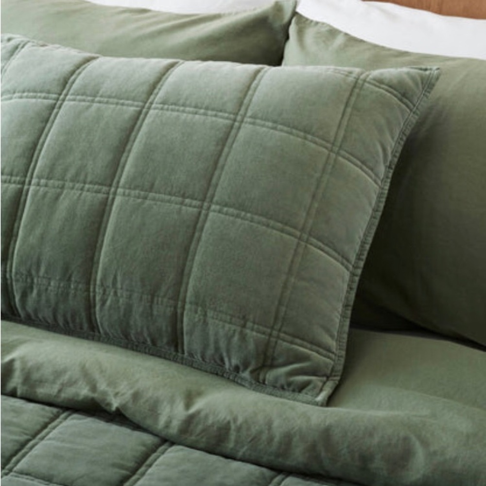 New Magnolia Weekend Quilted Velvet Sage Dusty Green Pillow Sham King
